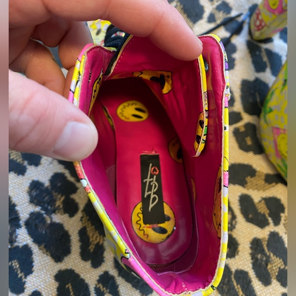 Rare Iron Fist Get F LSD Booties - Picture 6 of 7